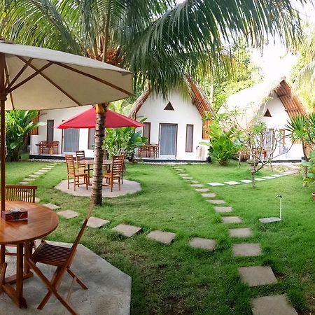 Ananta Bungalow Sakti Εξωτερικό φωτογραφία